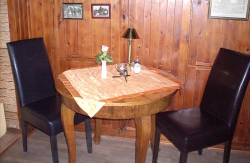 Gagern House | Pension & Restaurant "Alte Schule"