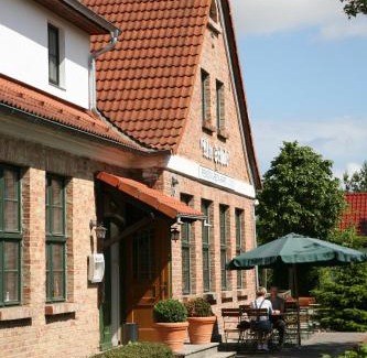 Gagern House | Pension & Restaurant "Alte Schule"
