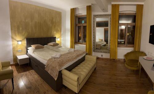 Loket House | Pension & Restaurant Atmosféra