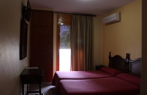 Alcaudete House | Pension Spa Rueda