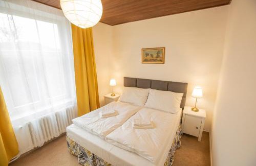 Cesky Sternberk House | Pension v parku Český Šternberk