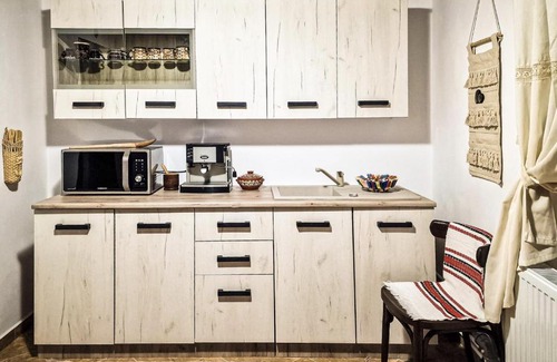 Paltin House | Pensiunea Cocoș