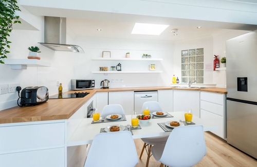 Chysauster Apartment | Penthouse with front row sea views