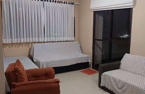 Parque Enseada Apartment | Penthouse apartment 500m from Enseada beach, barbecue and private children's pool