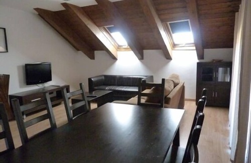 Laspuna Apartment | Penthouse 8 people in Laspuna Pyrenees