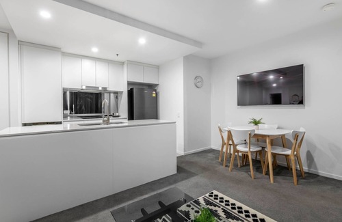 Belconnen Apartment | Penthouse Apartment in Belconnen