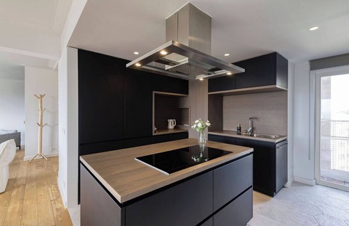 Ukkel Apartment | Penthouse avec Cinéma Privé