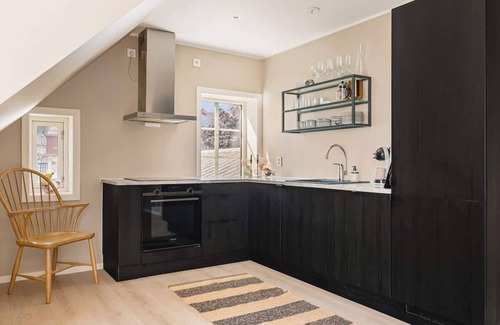 Sandviken Apartment | Penthouse In The Sun - Panoramic Views - Quiet