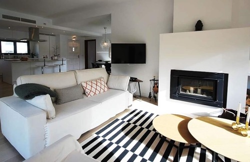 Puerto de Soller Ski Chalet | Penthouse of Private house with garden and terrace only 50 Steps away from Beach