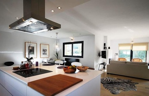 Puerto de Soller Ski Chalet | Penthouse of Private house with garden and terrace only 50 Steps away from Beach