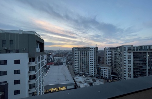 Militari Apartment | Penthouse View - GranVia Park