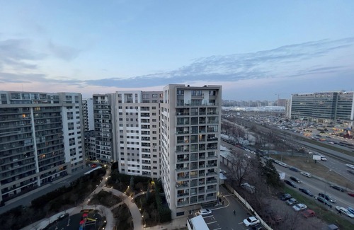 Militari Apartment | Penthouse View - GranVia Park