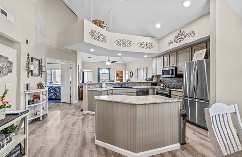 Branson Condo | Penthouse View in the HEART of Branson!