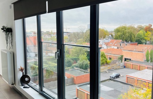 Kortrijk Apartment | Penthouse with 360 terrace in the centre of Kortrijk! Free private parking!