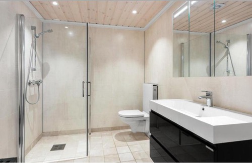 Møre og Romsdal Apartment | Penthouse with four bedrooms and two living rooms!