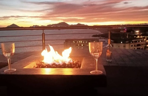 Ampliacion Juarez Condo | Penthouse with Million Dollar Los Cabos Arch Views.
