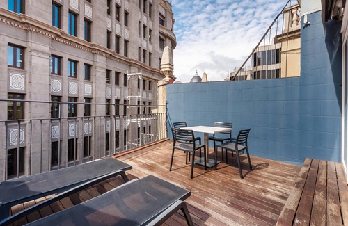 El Born Apartment | Penthouse with private terrace in the heart of El Born