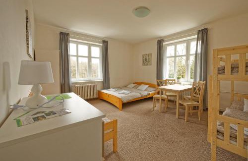 Polevsko House | Penzion a restaurace na Křižovatce