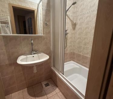 Dubi House | Penzion Dubík