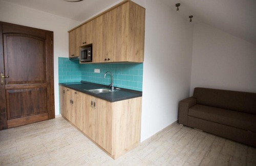 Vraz House | Penzion Harmonika