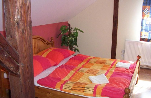 Medonosy House | Penzion U červených vrat