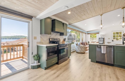Meredith Cottage | Perch Cottage - Lake Winnipesaukee Access - Downtown