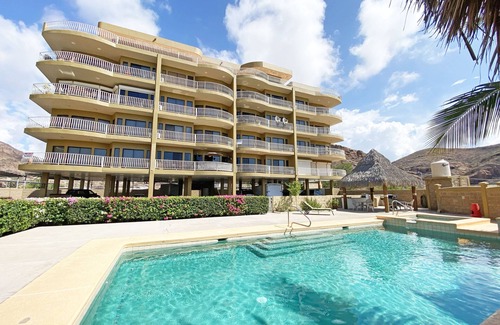 Sector Bahia Condo | Perfect 2 bedroom 2 bathroom condo overlooking the San Carlos Bay