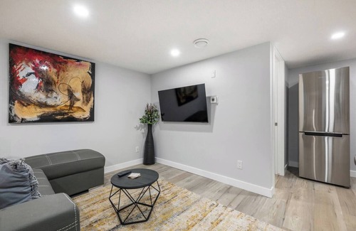 Airdrie House | Perfect 2BR Airdrie Suite - Near Calgary, WiFi