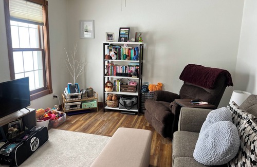 Oshkosh House | Perfect Airventure 4 bedroom home in welcoming Oshkosh with WiFi, AC