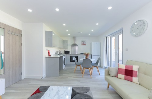 Gedling Apartment | Perfect City Sanctuary to Call Home - Low Carbon