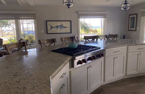 La Jolla Shores House | Perfect for 2 or 3 Families. Unobstructed Park and Ocean Views. Steps to Sand.