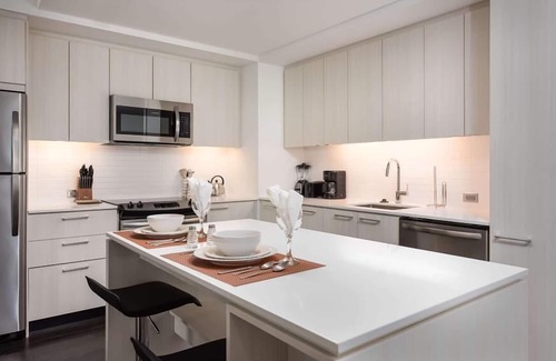 Reston Apartment | Perfect for Commuters | Heart of Reston | Town Center