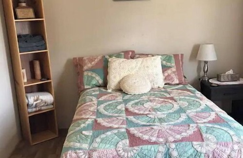 Whites City Bed & Breakfast | Perfect for romantic getaways