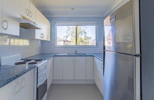 Sussex Inlet House | Perfect for Two Families