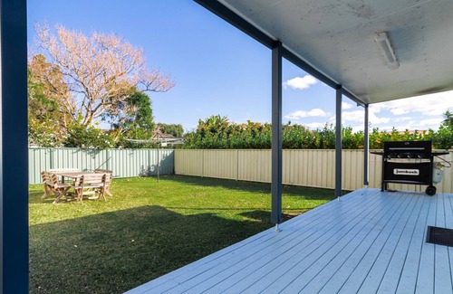 Sussex Inlet House | Perfect for Two Families