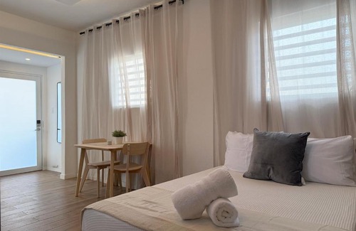 Santurce Apartment | Perfect Homebase Studio Near Beach