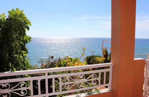 Skala House | Perfect located holiday house, directly at the sea, unique sea view, 3 persons |