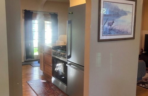 Seward House | Perfect Location, Comfortable & Convenient for a long-term stay w/two bedrooms