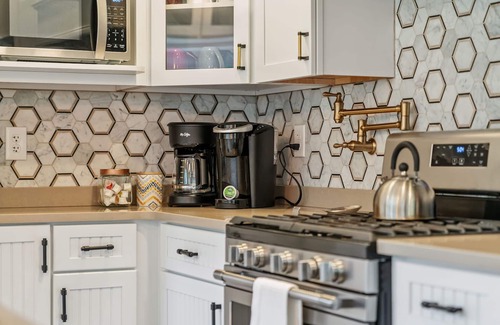 Hector House | Perfect location for exploring Seneca Lake!