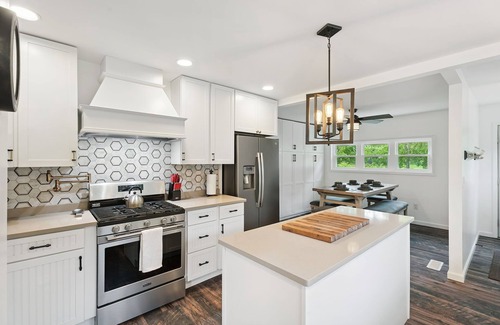 Hector House | Perfect location for exploring Seneca Lake!