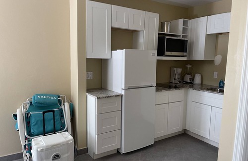 Grace Bay Apartment | Perfect Location! Great Price in Grace Bay!