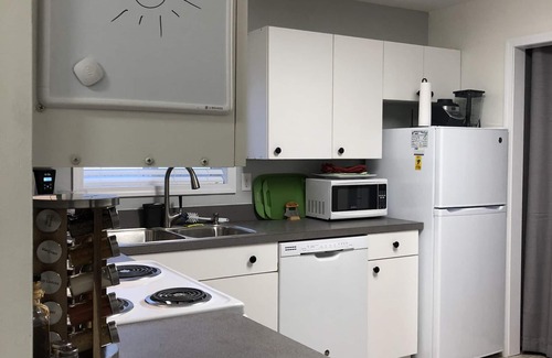 Downtown Anchorage Apartment | Perfect location with easy access to downtown and all your Alaskan adventures!