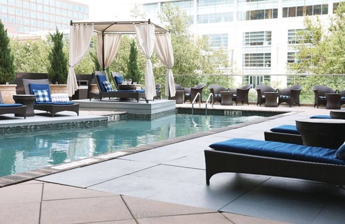 Memorial House | Perfect Place to Unwind! 3 Relaxing Units, Free Parking, Outdoor Pool