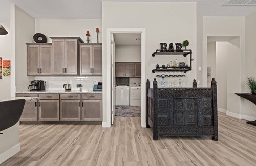 Mesquite House | Perfect Swing BL 991953 by J and Amy