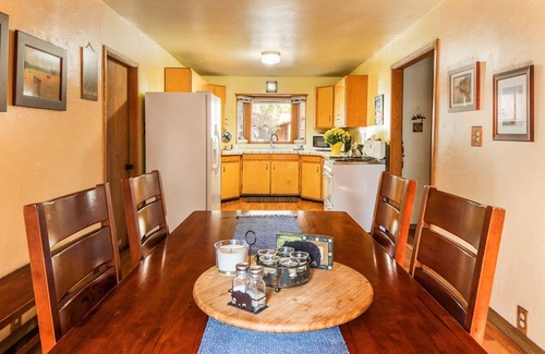 Tahoe Island Cabin | Perfect Tahoe Cabin Taking Applications for Ski Leases or Monthly Rentals Only