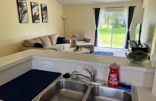 Port Saint Lucie Villa | Perfectly Located- Port St Lucie