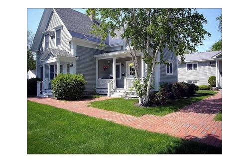 Augusta Apartment | Perfectly Located 1 Bedroom, newly remodeled