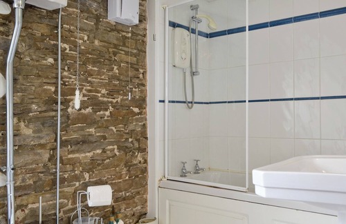 Hawes Cottage | Perfectly situated in the market town of Hawes - an ideal spot from which to explore the area.