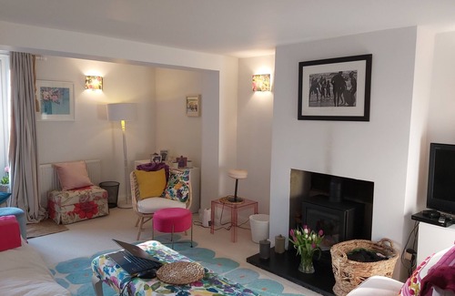 Cranleigh Cottage | Period cottage in the Surrey Hills,, AONB, 2 mins from PH