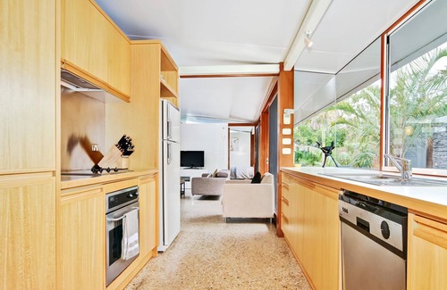 Aldinga Beach House | Perla Del Mare ~ Aldinga Beach - Private Oasis just a 3 min Walk to the Beach